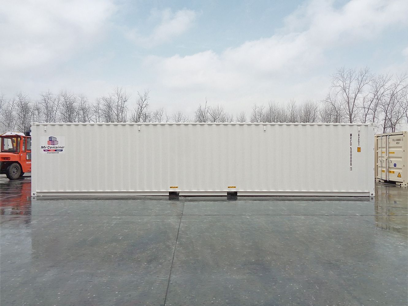 40′ New (1-trip) Shipping Container - Custom Cubes