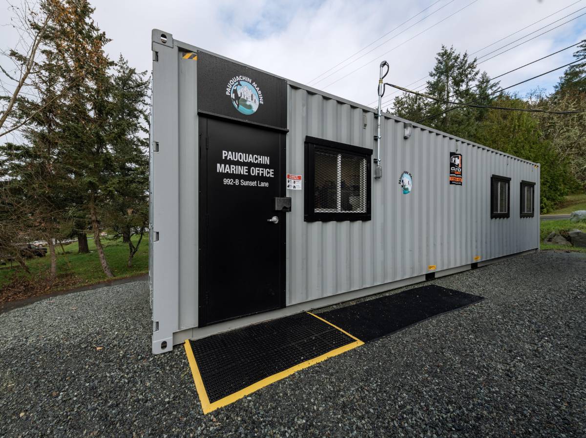 Office + Laboratory Space on Vancouver Island - Custom Cubes